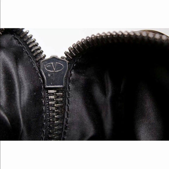 Valentino Garavani Patent Leather Bow handbag - Picture 3 of 8